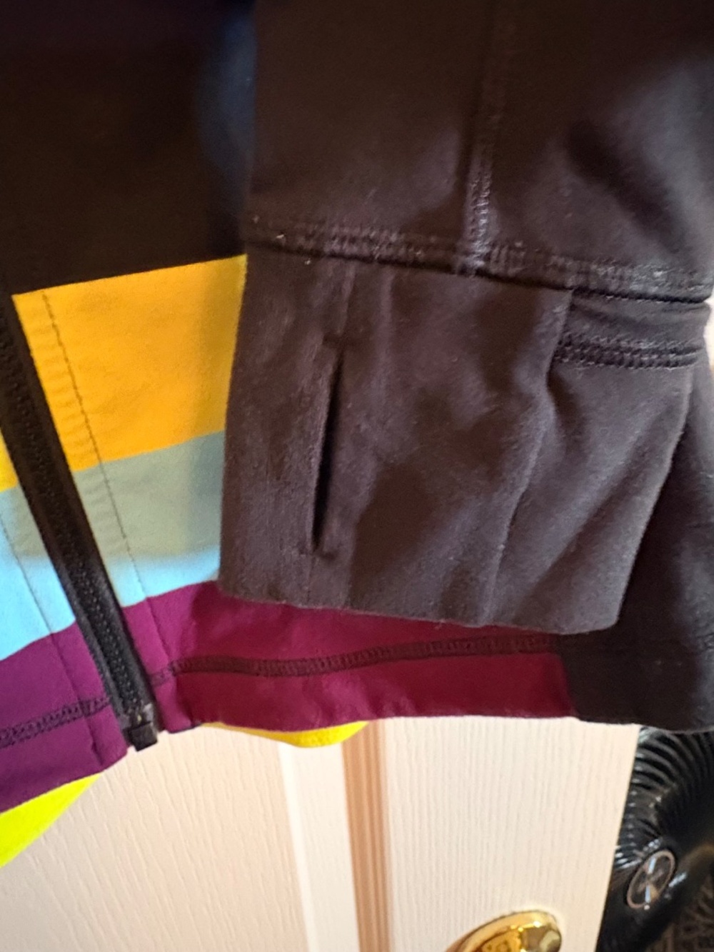 Lululemon Forme jacket - Picture 5 of 6